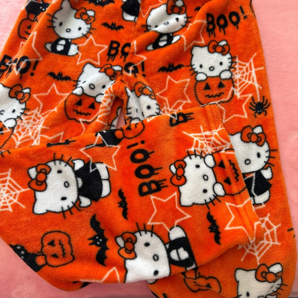 Hello Kitty Halloween Orange Black Fluffy Pajama PJ Pants Warm Cozy - Picture 3 of 4